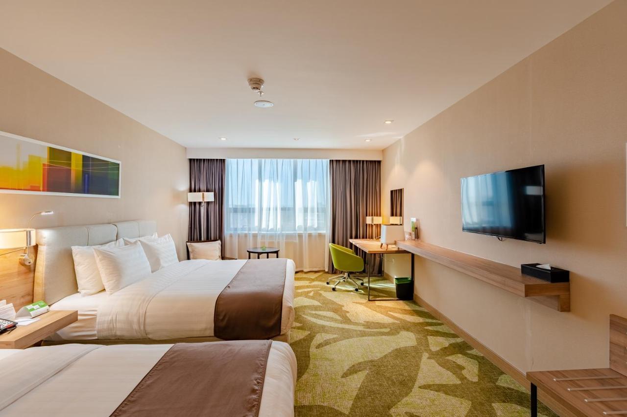 Holiday Inn Ulaanbaatar By Ihg Ngoại thất bức ảnh
