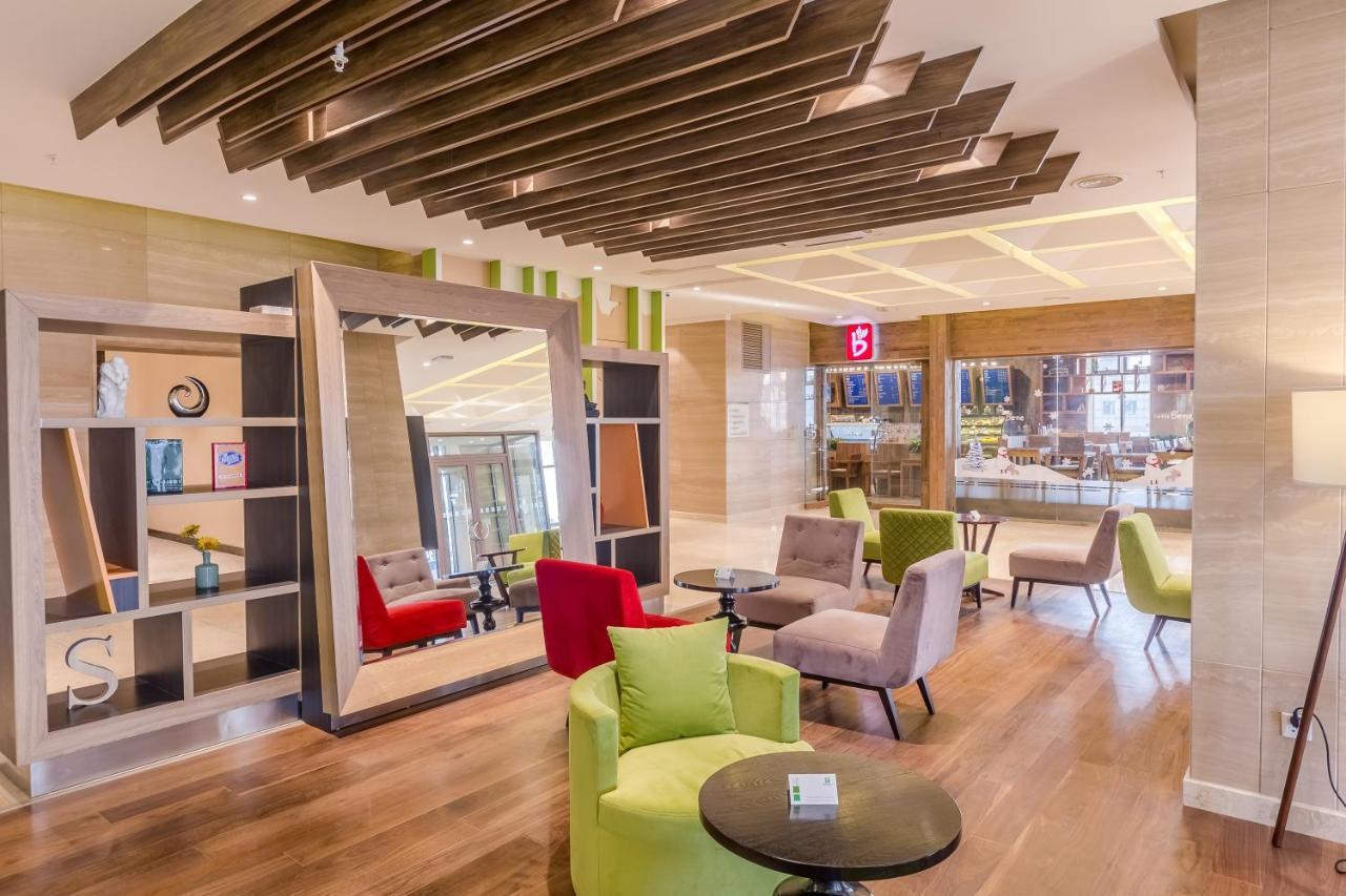 Holiday Inn Ulaanbaatar By Ihg Ngoại thất bức ảnh