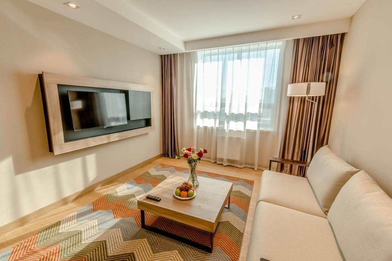 Holiday Inn Ulaanbaatar By Ihg Ngoại thất bức ảnh