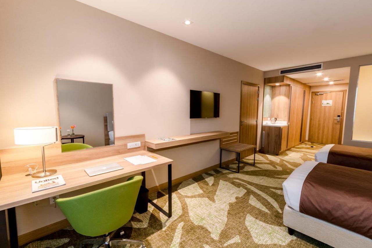Holiday Inn Ulaanbaatar By Ihg Ngoại thất bức ảnh